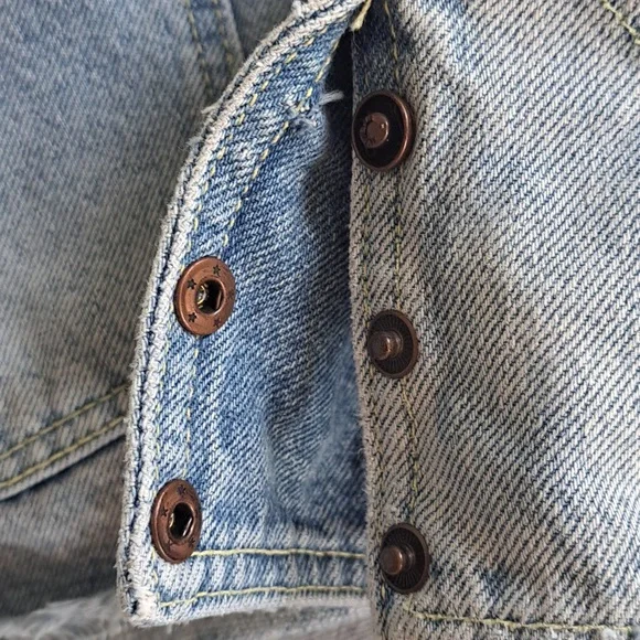 FREE PEOPLE Womens Light Distressed‎ Wash Pleated Denim Jean Jacket Zipper SM - Picture 9 of 9